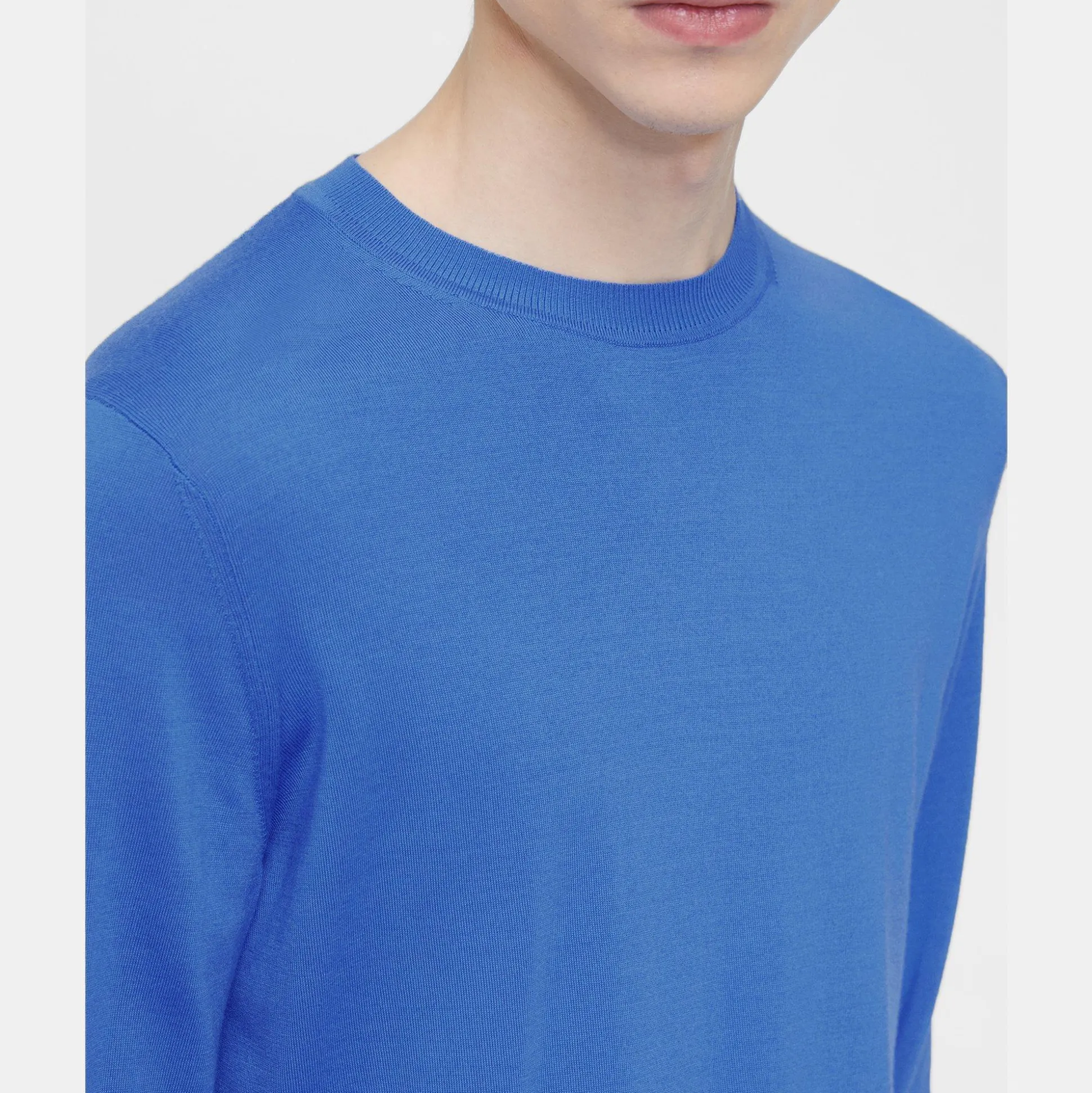 Theory Crewneck Sweater In Regal Wool-Men Sweaters + Cardigans