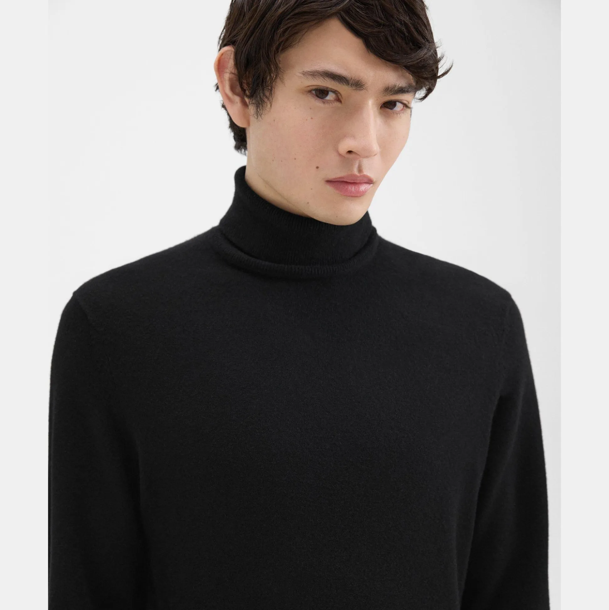 Theory Hilles Turtleneck Sweater In Cashmere-Men Sweaters + Cardigans