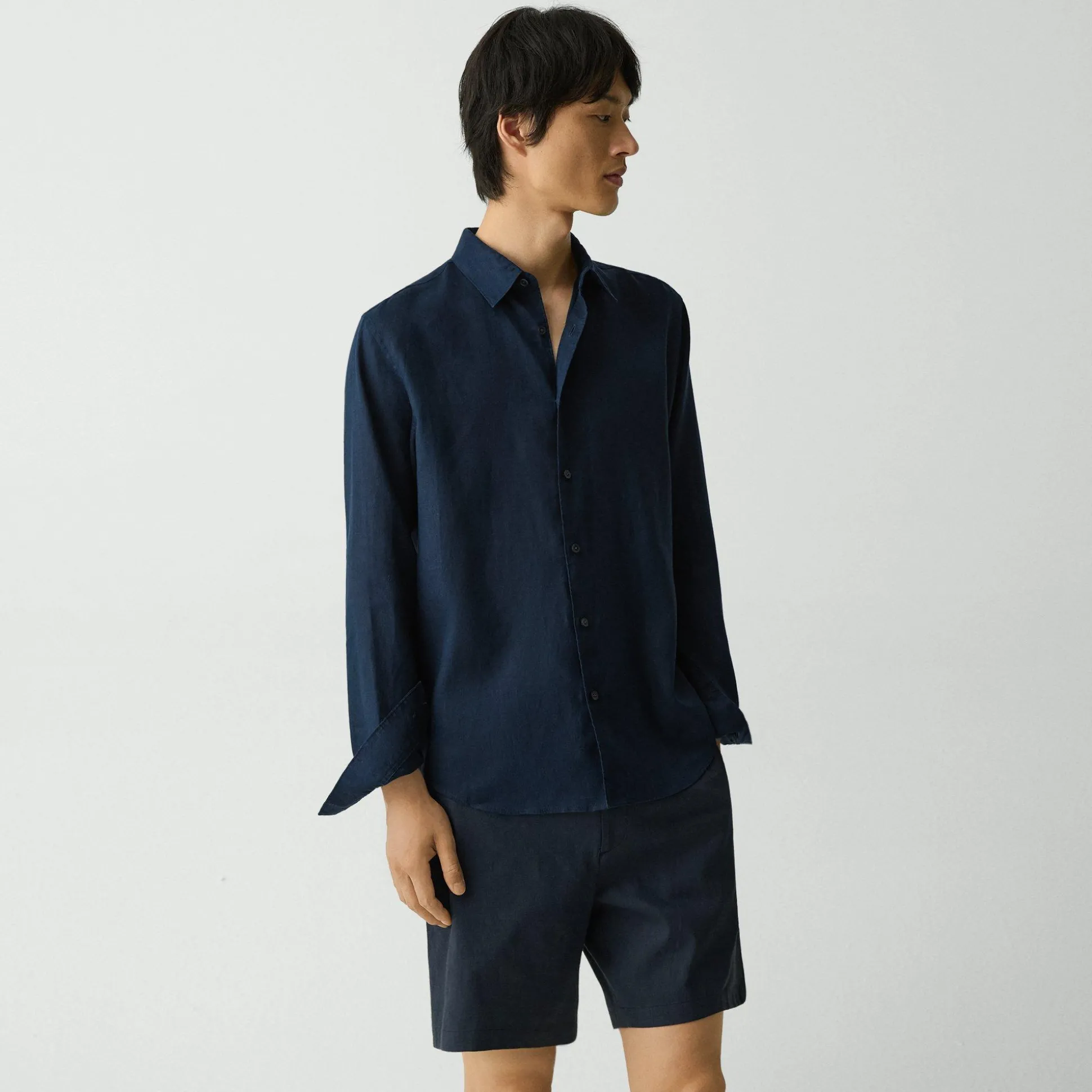 Theory Irving Shirt In Relaxed Linen-Men Shirts
