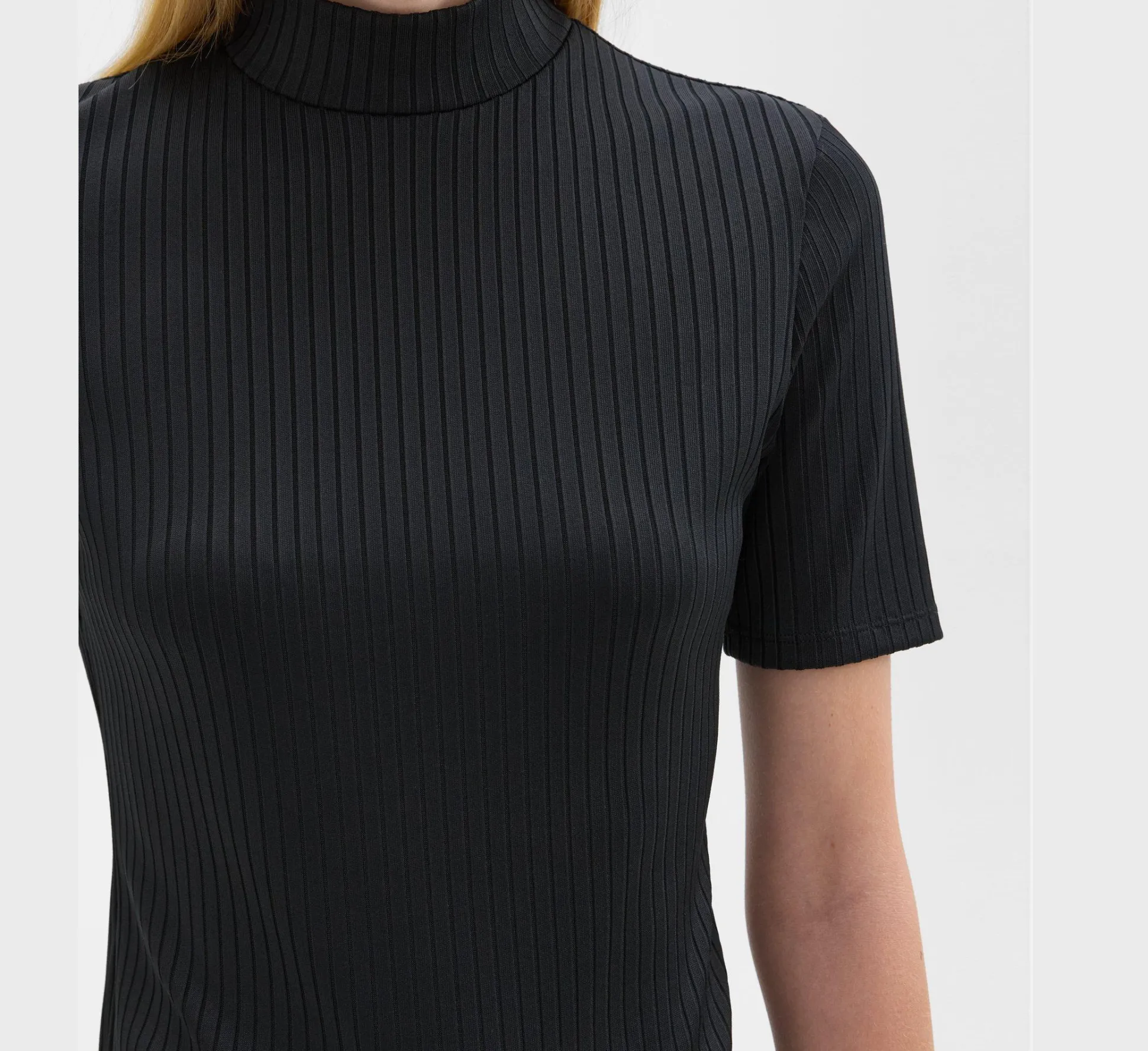 Theory Mock Neck Short-Sleeve Top In Rib Knit-Women T-Shirts