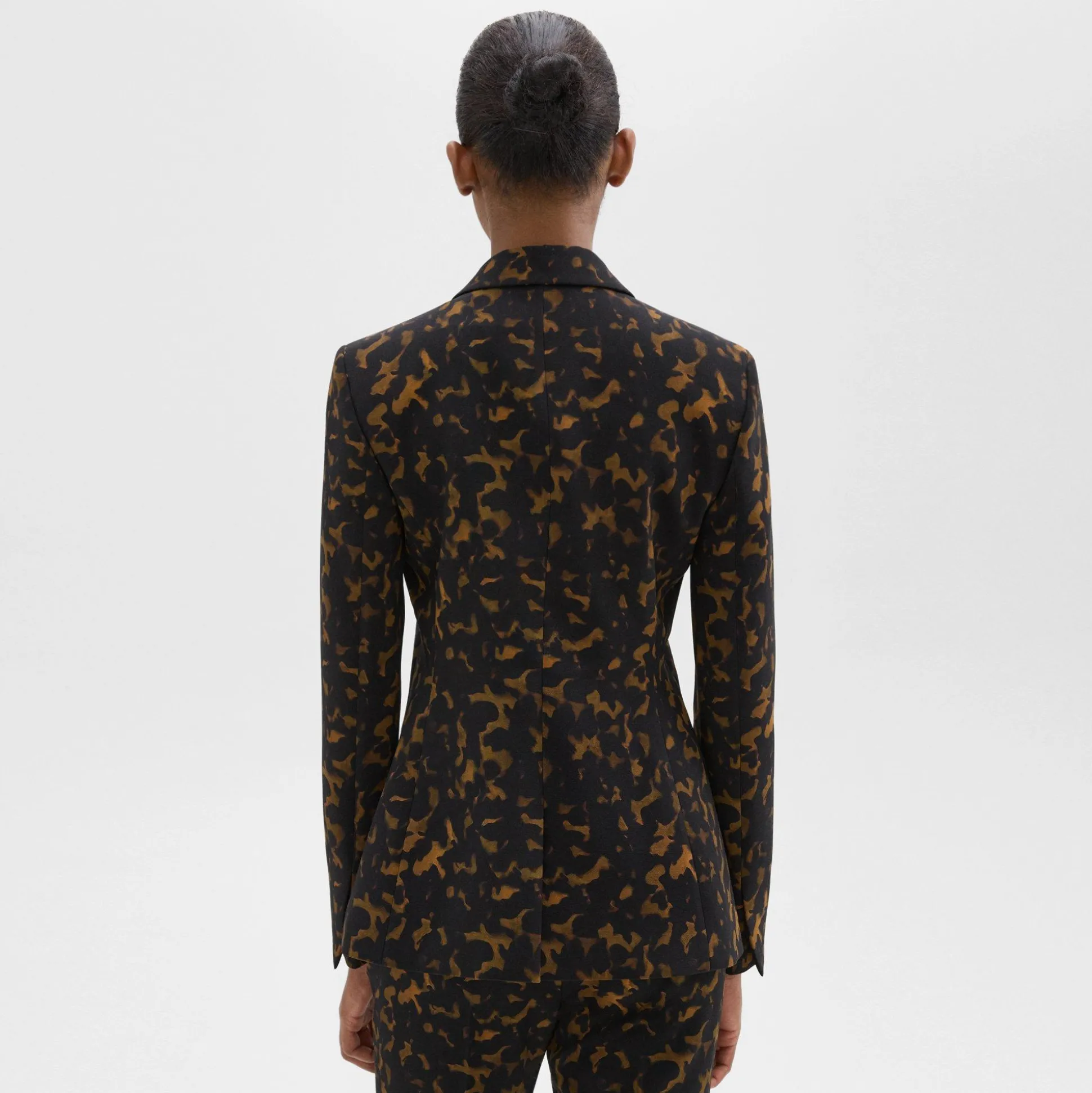 Theory Staple Blazer In Tortoiseshell Printed Crepe-Women Suits|Blazers + Jackets