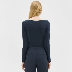 Theory Tiny V-Neck Tee In Organic Cotton-Women T-Shirts