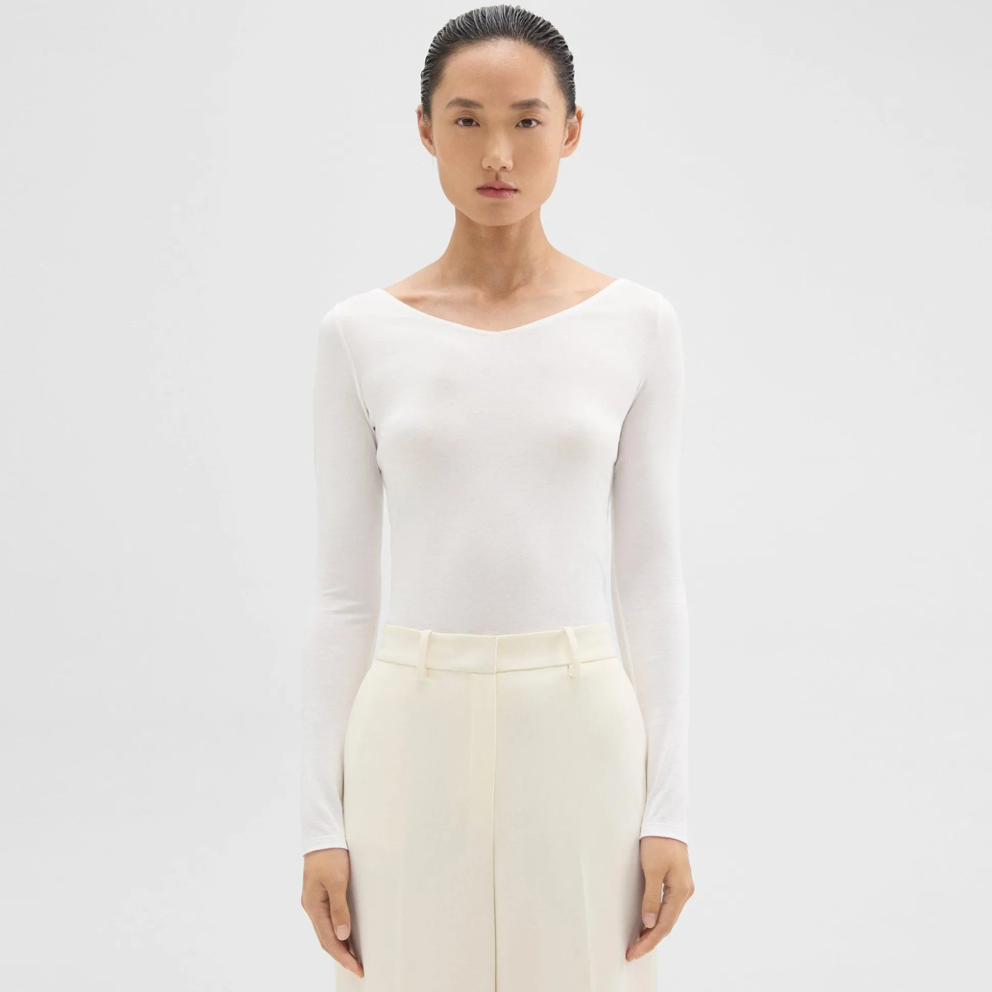 Theory Tiny V-Neck Tee In Organic Cotton-Women T-Shirts